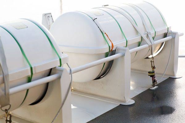 طريقة عزل الخزان العلوي