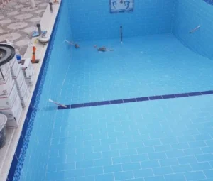 علاج تسريب المسابح بالرياض