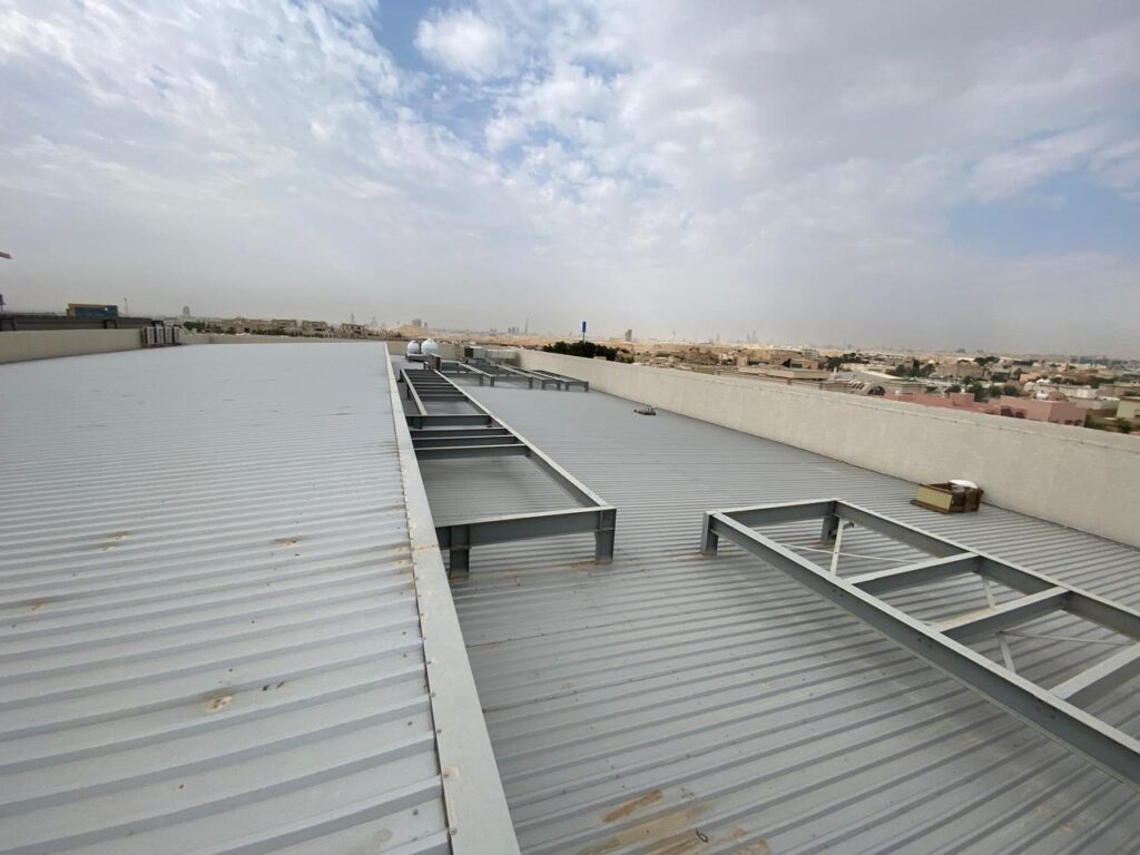 شركة عزل الرياض: أحصل على عزل الشينكو للأسطح المعدنية