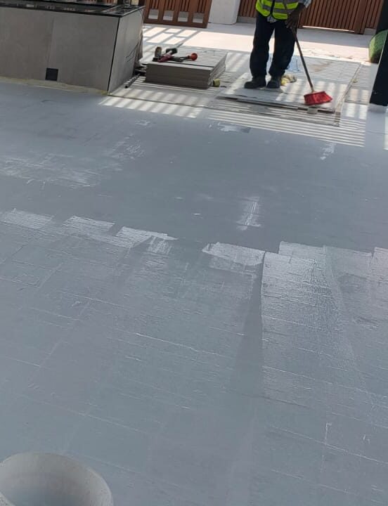 كيف يؤثر العزل الجيد على تقليل استهلاك الكهرباء في منازل الرياض؟